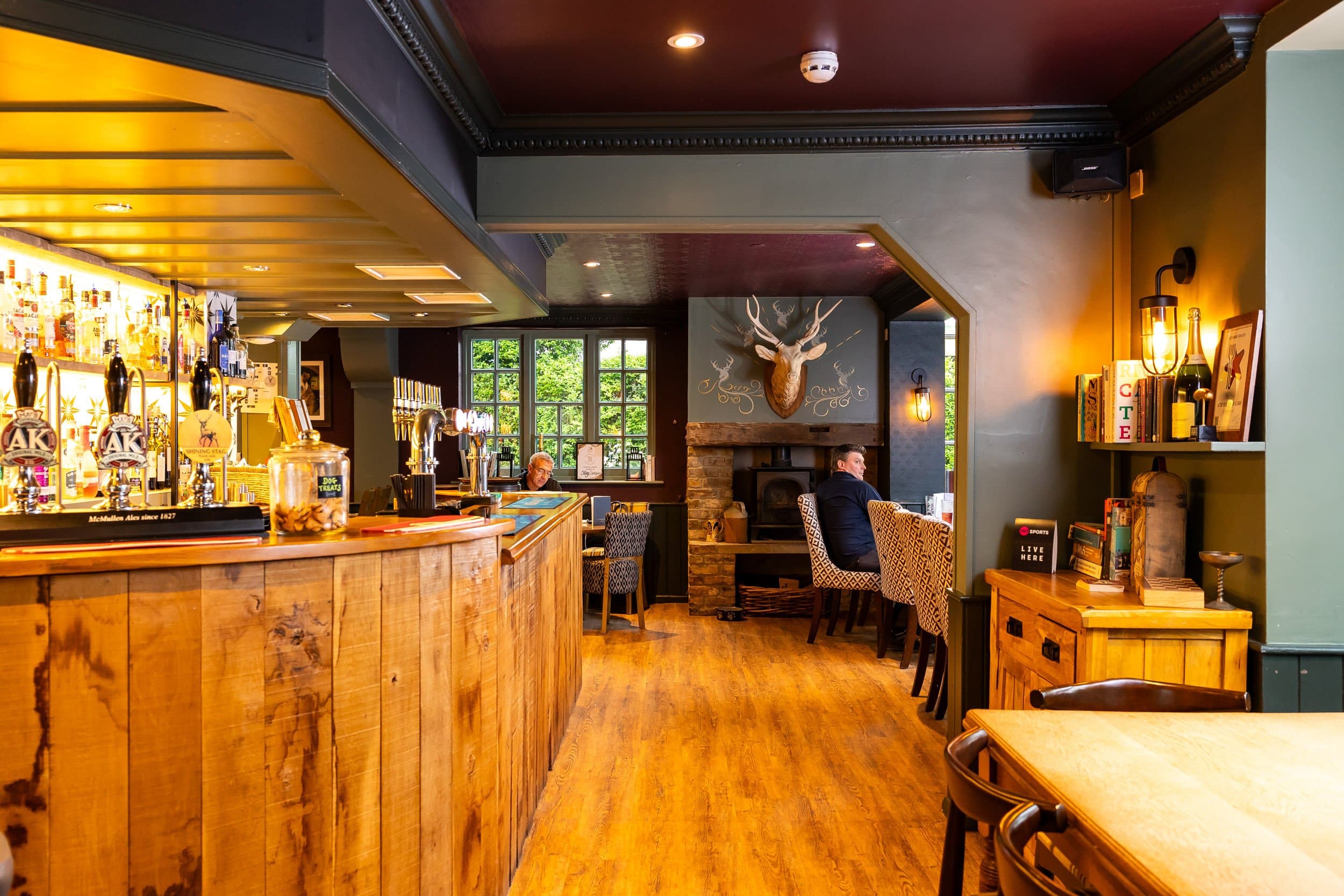 Stag, Chorleywood_22.jpg