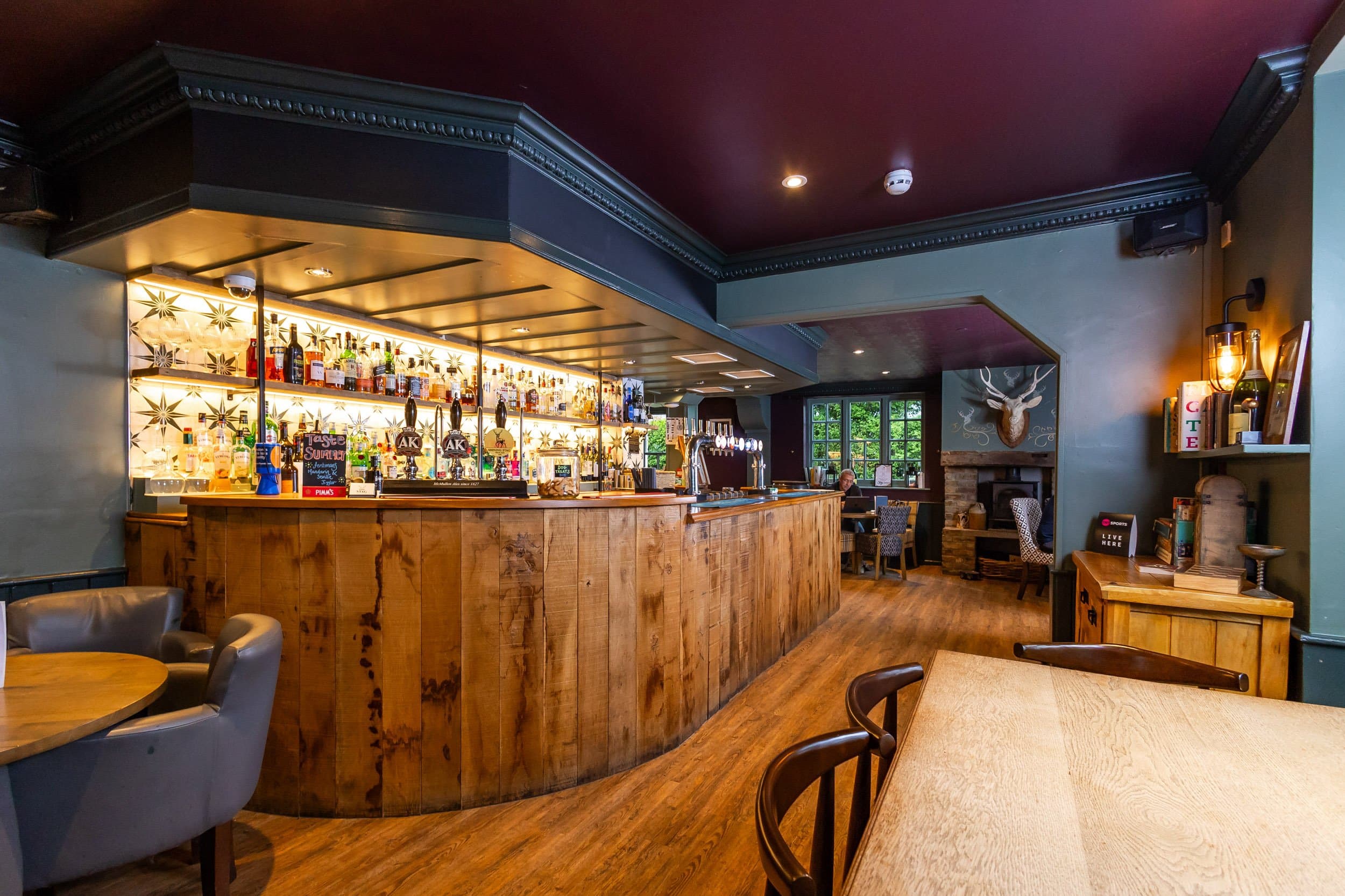Stag, Chorleywood_25.jpg